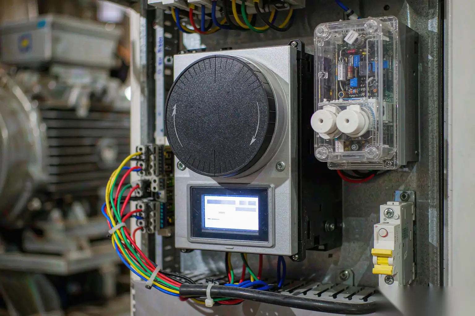 Power distribution panel and energy meter on die-casting equipment